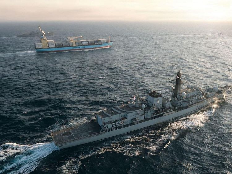 hormuz-escort.jpg